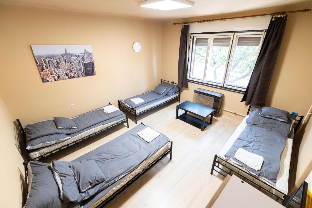 Ferienwohnung Ivanhoe Apartman Nyírbátor Exterior foto